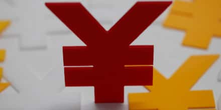 85暴跌后的市场:哪些币反弹最强,哪些板块最弱?