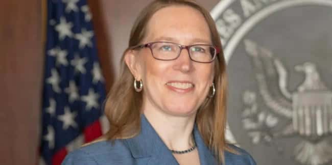 Hester Peirce或接任SEC代理主席，加密货币监管迎友善转机？