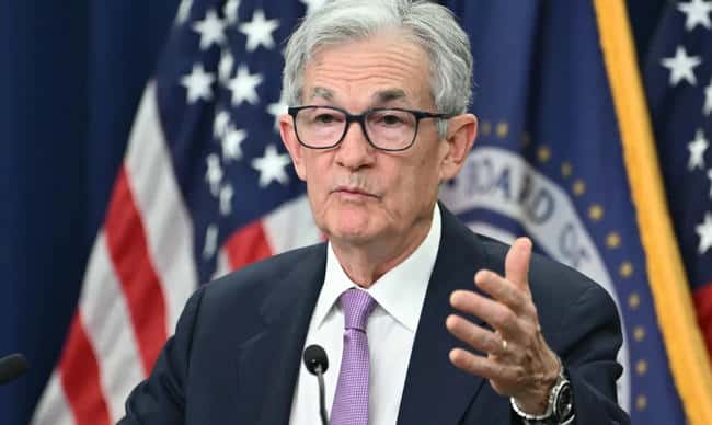 股市币圈双受挫！美联储明年或仅降息两次，特斯拉暴跌8%引领美股大跌