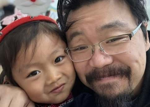 圣诞奇迹！迷因币MIRA四小时募资助力脑瘤研究，市值飙升突破8000万美元