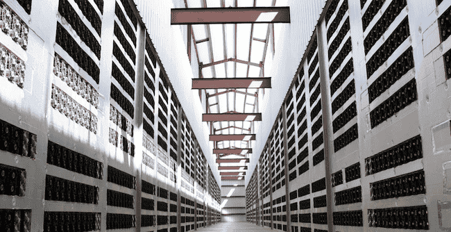 摩根大通：比特币矿业股受行情与减半影响，AI转型难挽营收颓势