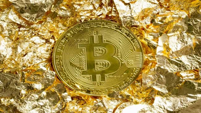 年底黄金有望破4000美元？华尔街普遍看涨，比特币蓄势待涨