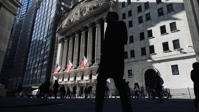 华尔街集体拉响红色警报：36万亿美债崩盘进入最后倒计时！