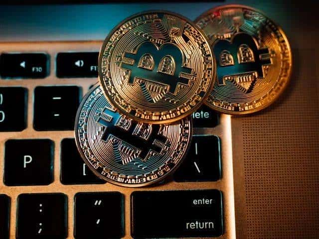 比特币跌跌不休，山寨币迷失方向？市场动向引关注