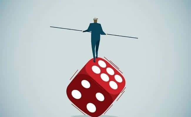 比特币霸权下山寨币凋零，币圈投资者自保策略揭秘