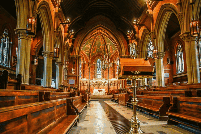 苏格兰私校接受比特币付学费！探索英国顶尖私校数字化变革新趋势