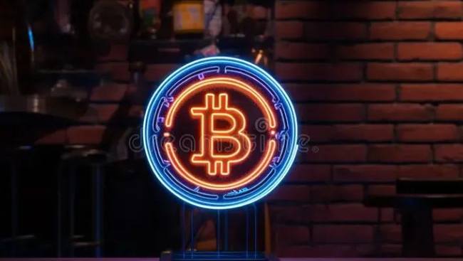 2025年7月比特币价格大预测：牛市冲刺还是深度回调？