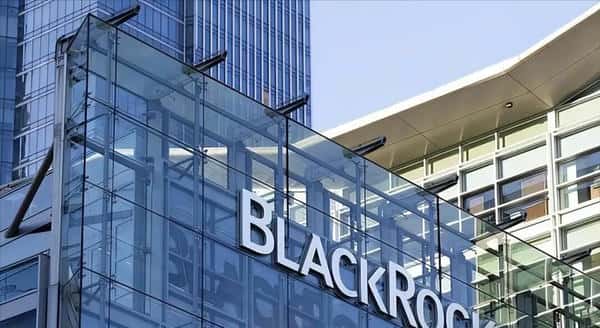 比特币崩盘！10.5万关口失守，爆仓潮席卷而来！