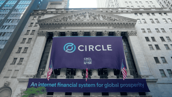 量子计算能否击垮比特币？稳定币如何重塑金融？数字货币三大博弈深度解析！