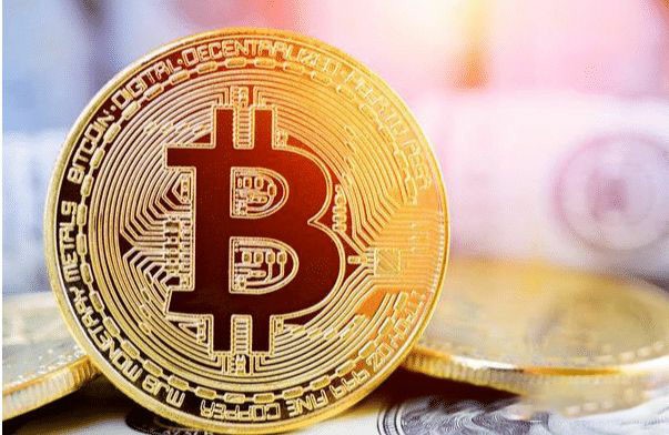 比特币新高与多币种交易机会分析：当前市场态势及策略