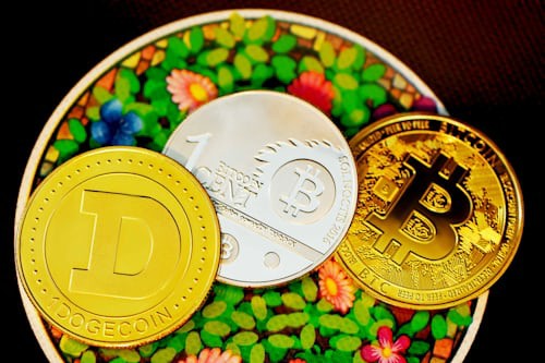 比特币震荡,布局MEME生态中的潜力币