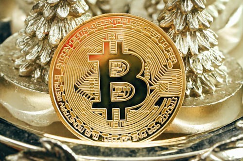 白宫加密货币峰会前夕：以太坊突破关键阻力展望