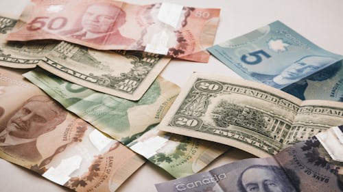 十月比特币遭遇回调，市场不确定性加剧