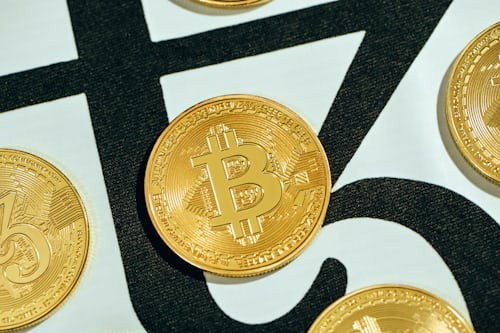 全球关注的美国加息反转：经济震荡的潜在风险