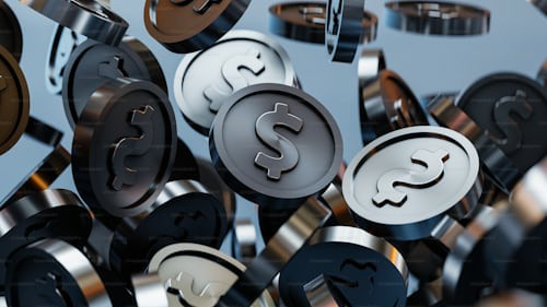 比特币价格大幅波动后反弹，特朗普家族预测BTC将达百万美元