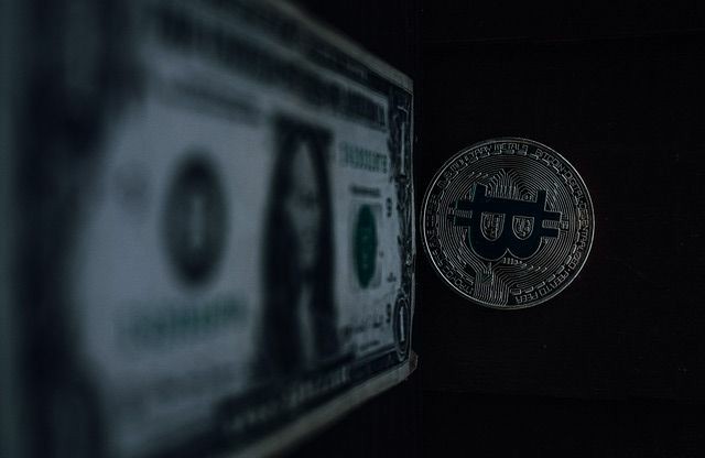 TRUMP代币暴涨背后的政治加密晚宴揭秘