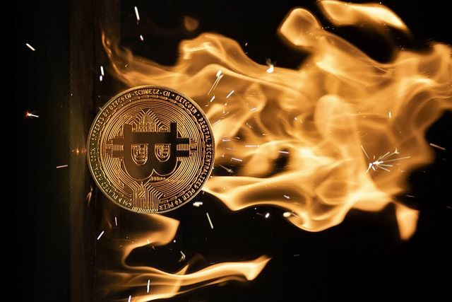 币圈牛市下的风险提示：保持理智，适时进退