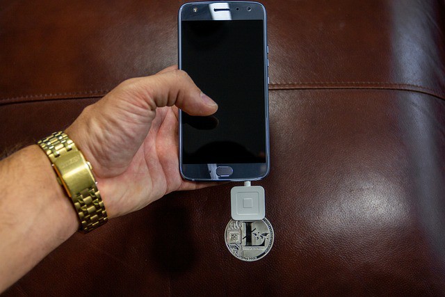 币安2024年上市代币大多亏损：空投模式惹争议